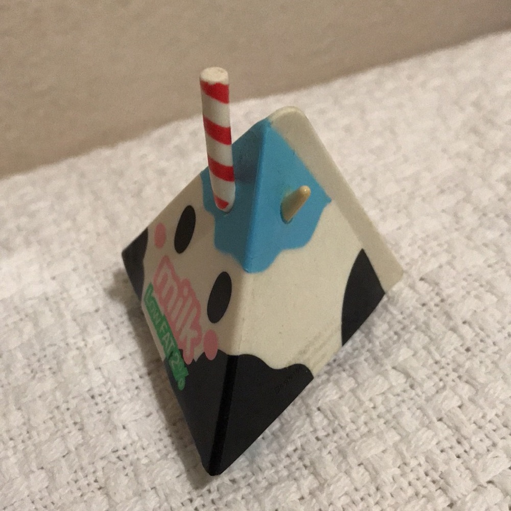 Tokidoki Moofia Milk Leche Figurine - Picture 2 of 5